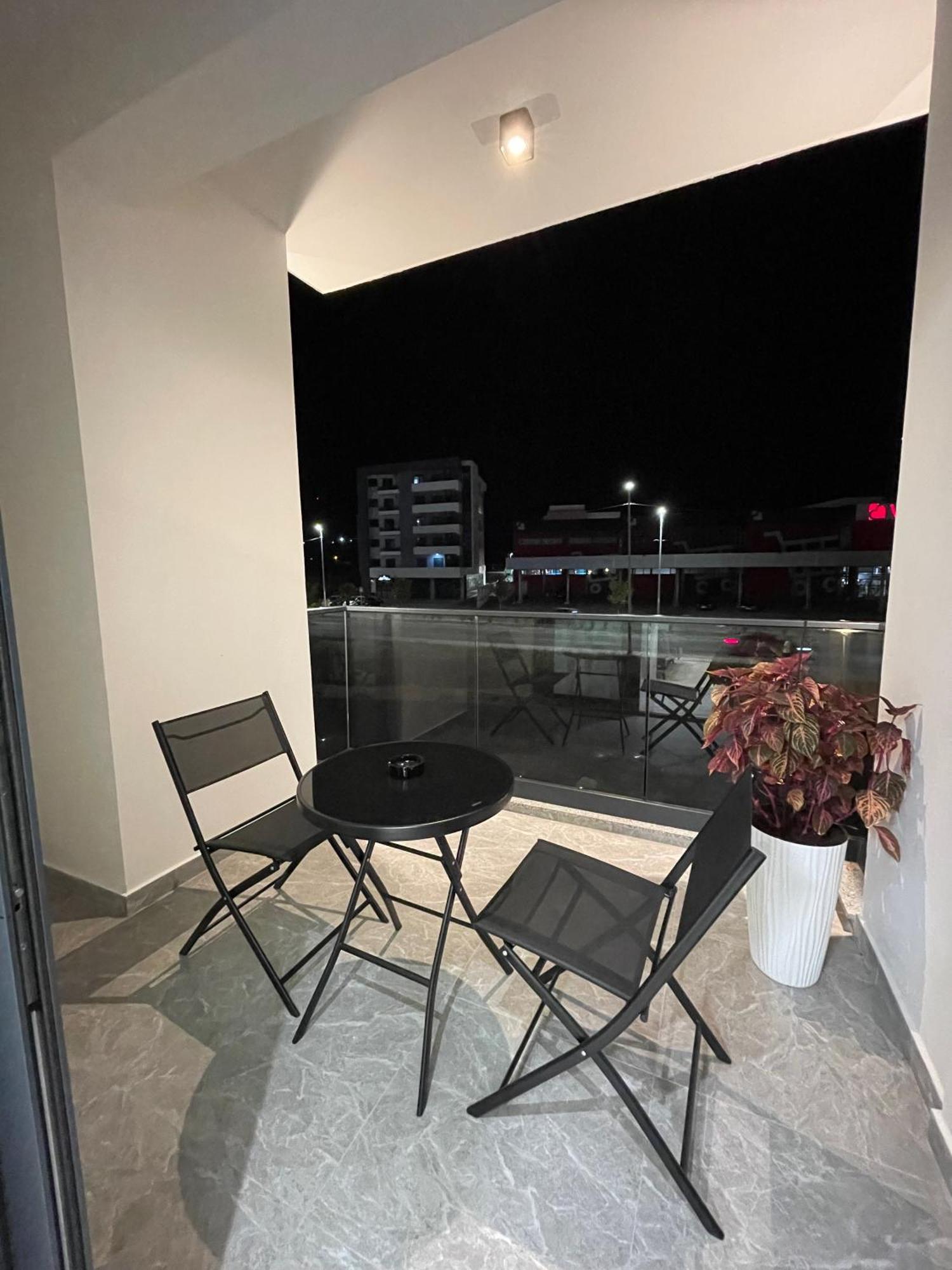 Hotel Maraj Ulcinj Exterior foto